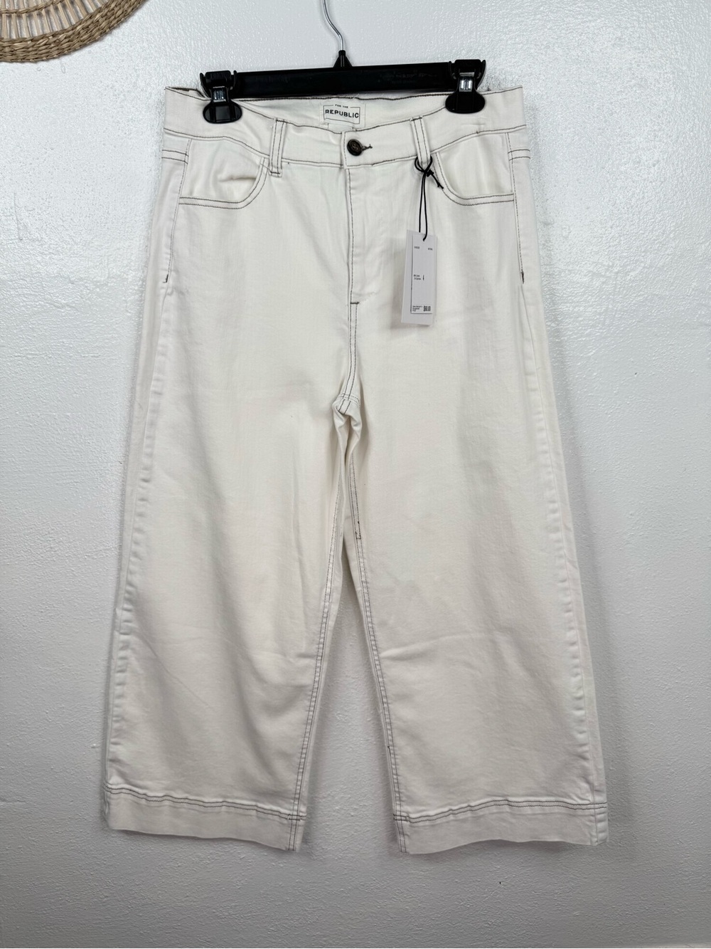 For The Republic Jeans 10 Ivory High Rise Wide-Leg Cropped Contrast Stitching